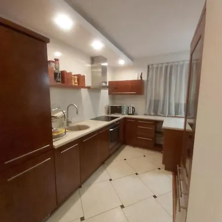 Lucyna Apartamento *